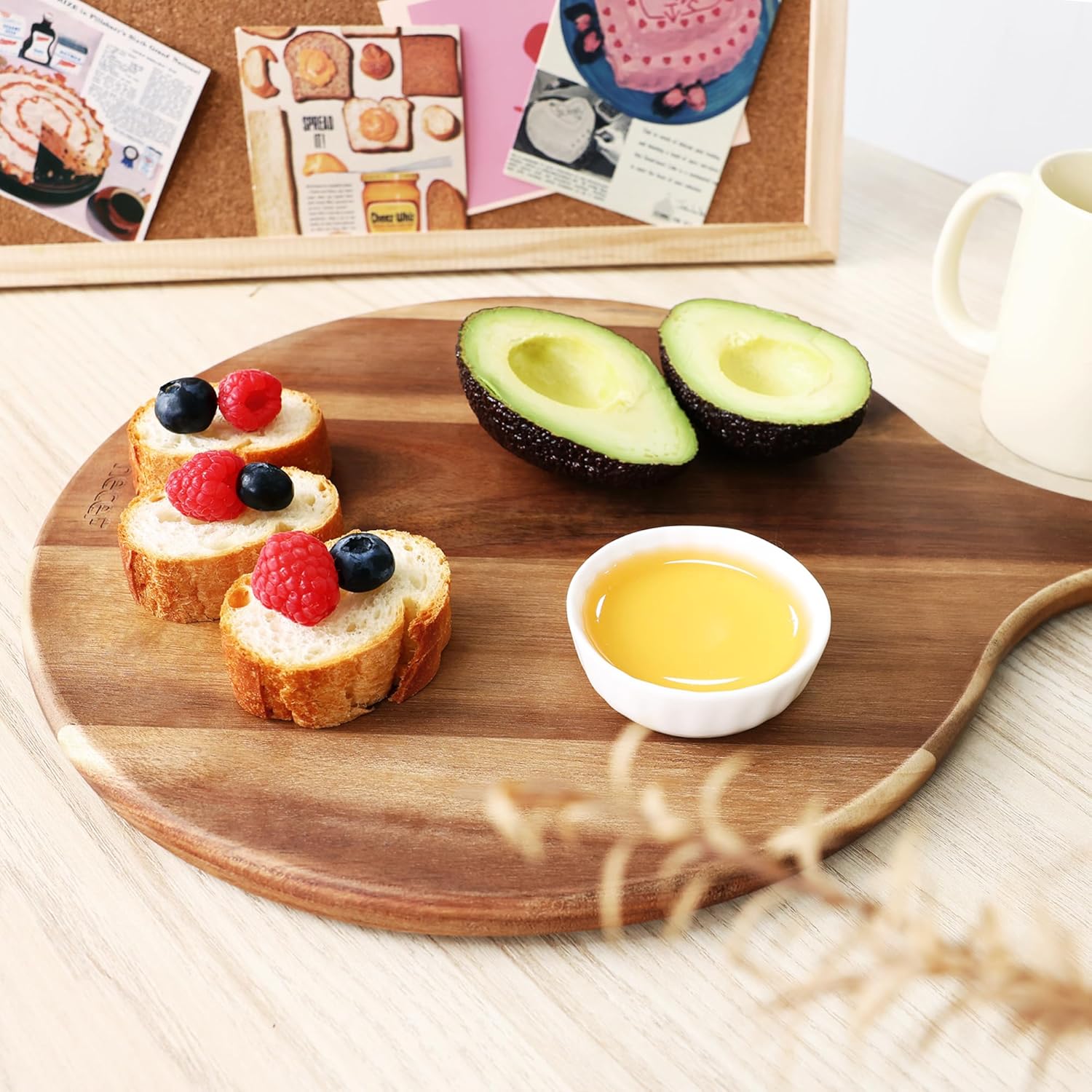 hecef Käsebrett Holz, Käseplatten Käsebretter Servierplatte Servierbrett Geschenk für Party-Geburtstag, Weihnachts, Charcuterie Platte Cheese Board mit Griff 30.5cm (Rundes)
